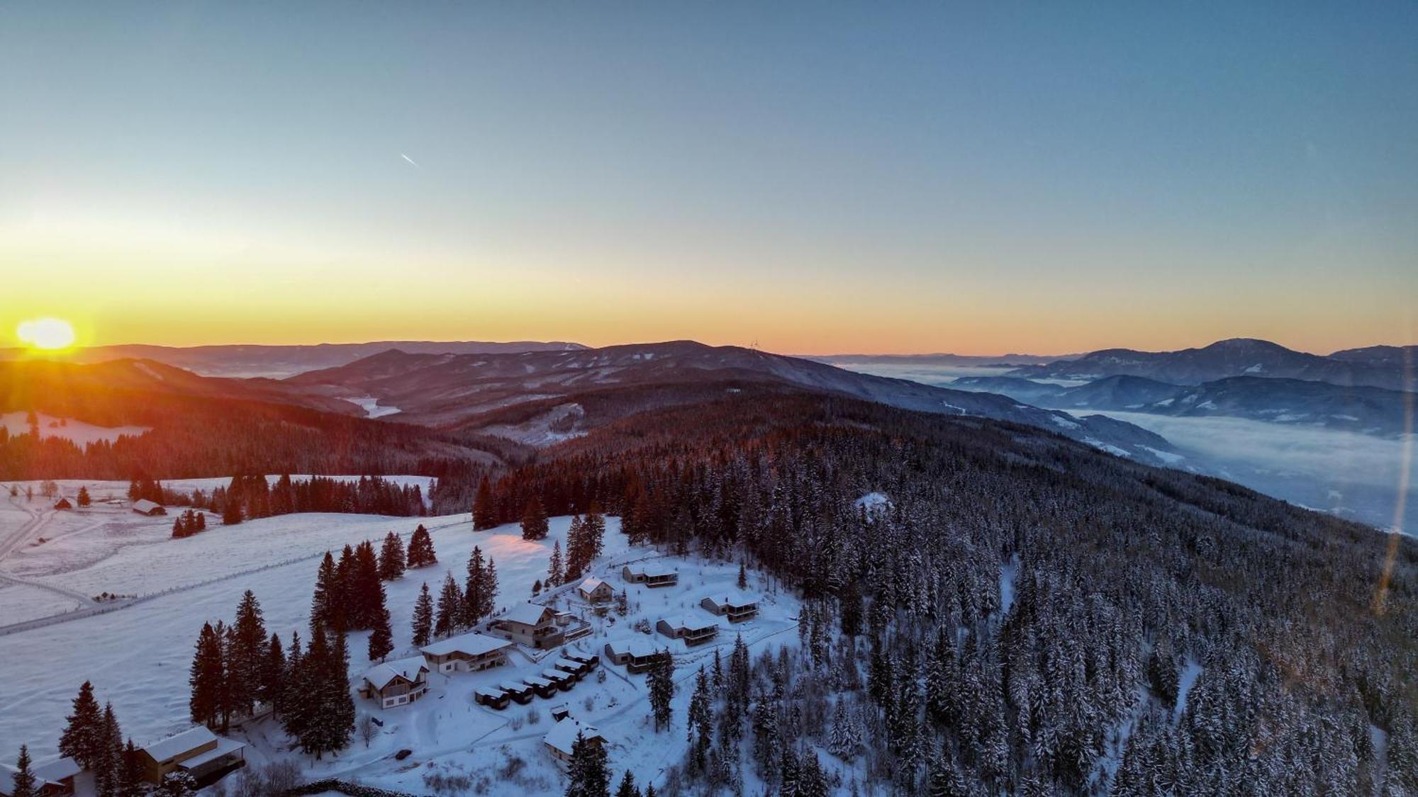 Brandlalm Chalets Gundisch Экстерьер фото